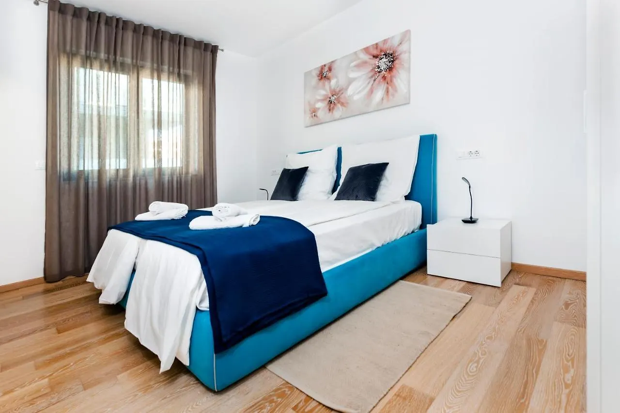 Sunny Day - Apartment With Parking Rovinj Croatia