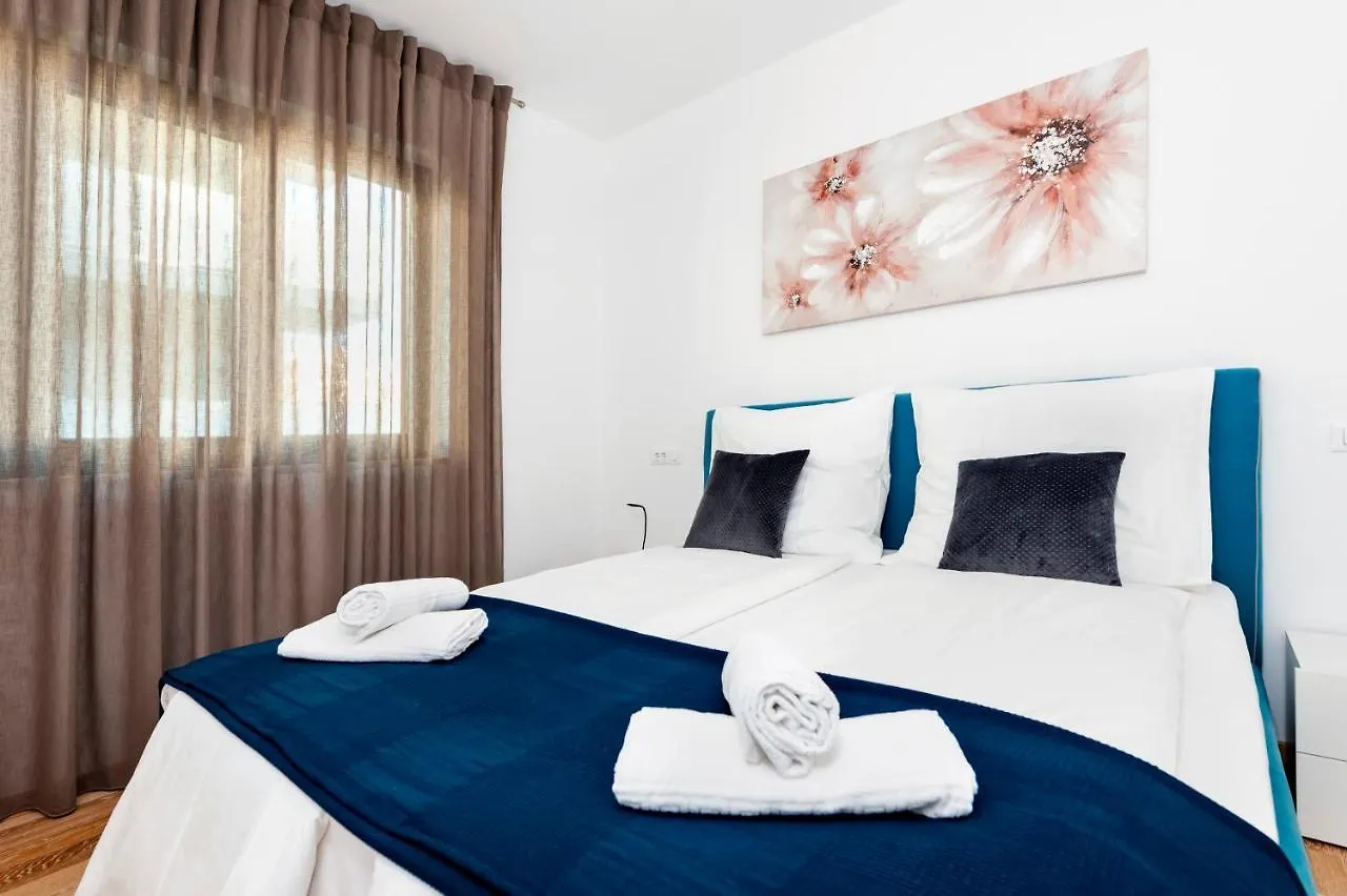 Sunny Day - Apartment With Parking Rovinj Croatia